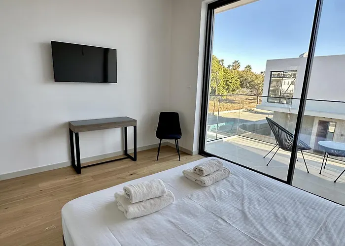 Elysian Blue 2 * Paphos