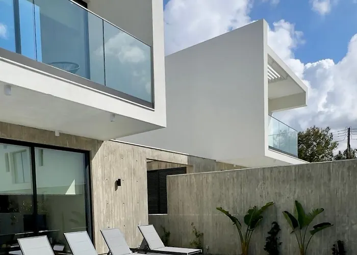 Villa Elysian Blue 2 *