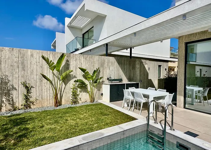 Villa Elysian Blue 2